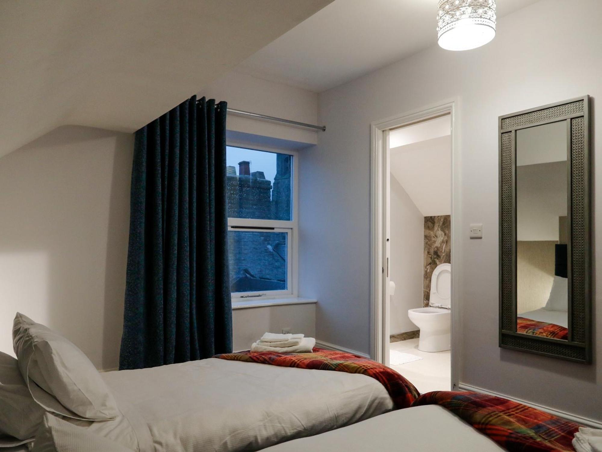 Amber Villa Tideswell Dış mekan fotoğraf